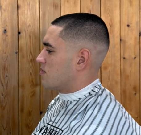 corte pelo Calasanz Peluqueros